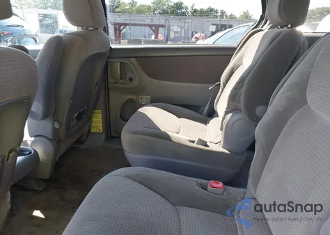 2006 Toyota Sienna Le from USA, damaged, VIN 5TDZA23C66S501745